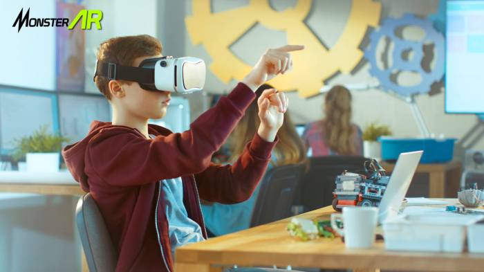 Analisis Pengaruh Penggunaan Teknologi Pembelajaran Berbasis Virtual Reality terhadap Minat Belajar Siswa pada Mata Pelajaran Biologi