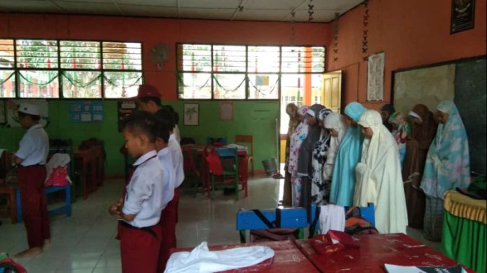 Disdikbud Bulukumba Salurkan Bantuan TIK Untuk 37 Sekolah