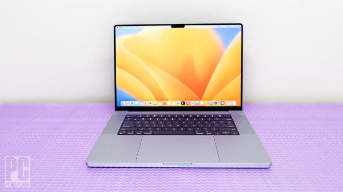 Jelaskan Perbedaan 16-inch MacBook Pro M2