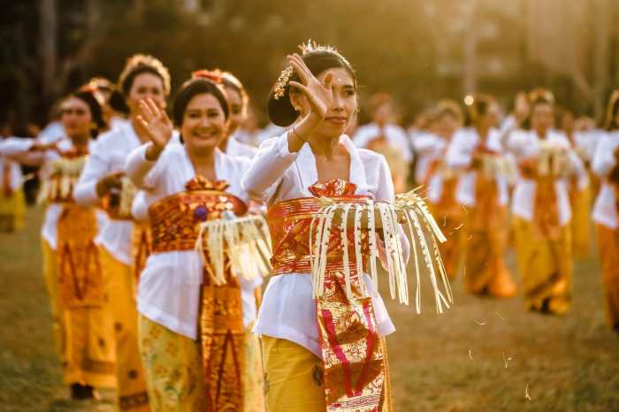 Pengaruh Budaya Pop terhadap Identitas Generasi Muda