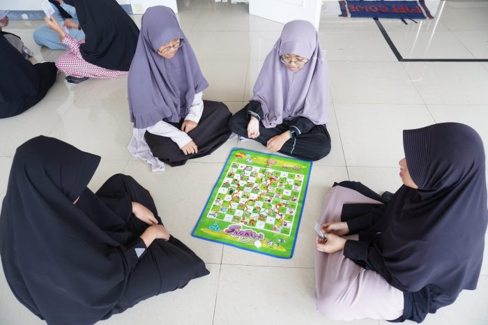 “Pemanfaatan Teknologi Pembelajaran Interactive Crossword dalam Pembelajaran Bahasa Arab”